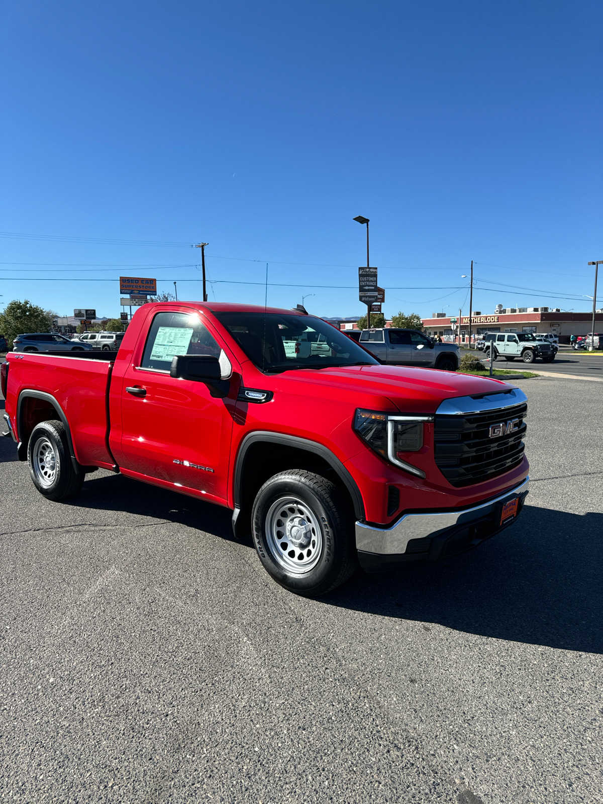 2024 GMC Sierra 1500 Pro 4WD Reg Cab 126 8