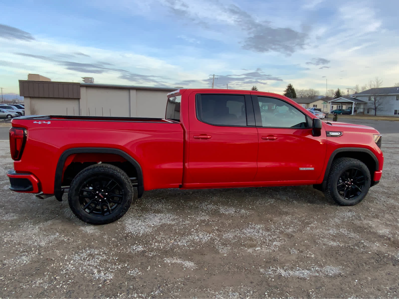 2025 GMC Sierra 1500 Elevation 4WD Crew Cab 157 9