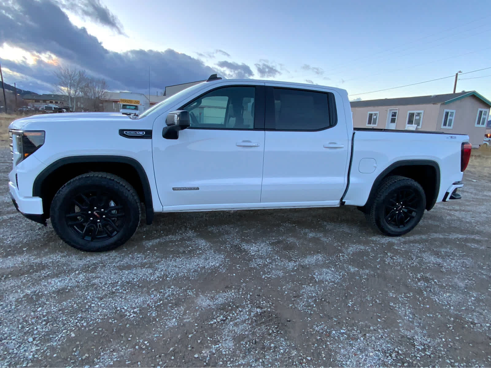 2025 GMC Sierra 1500 Elevation 4WD Crew Cab 147 2