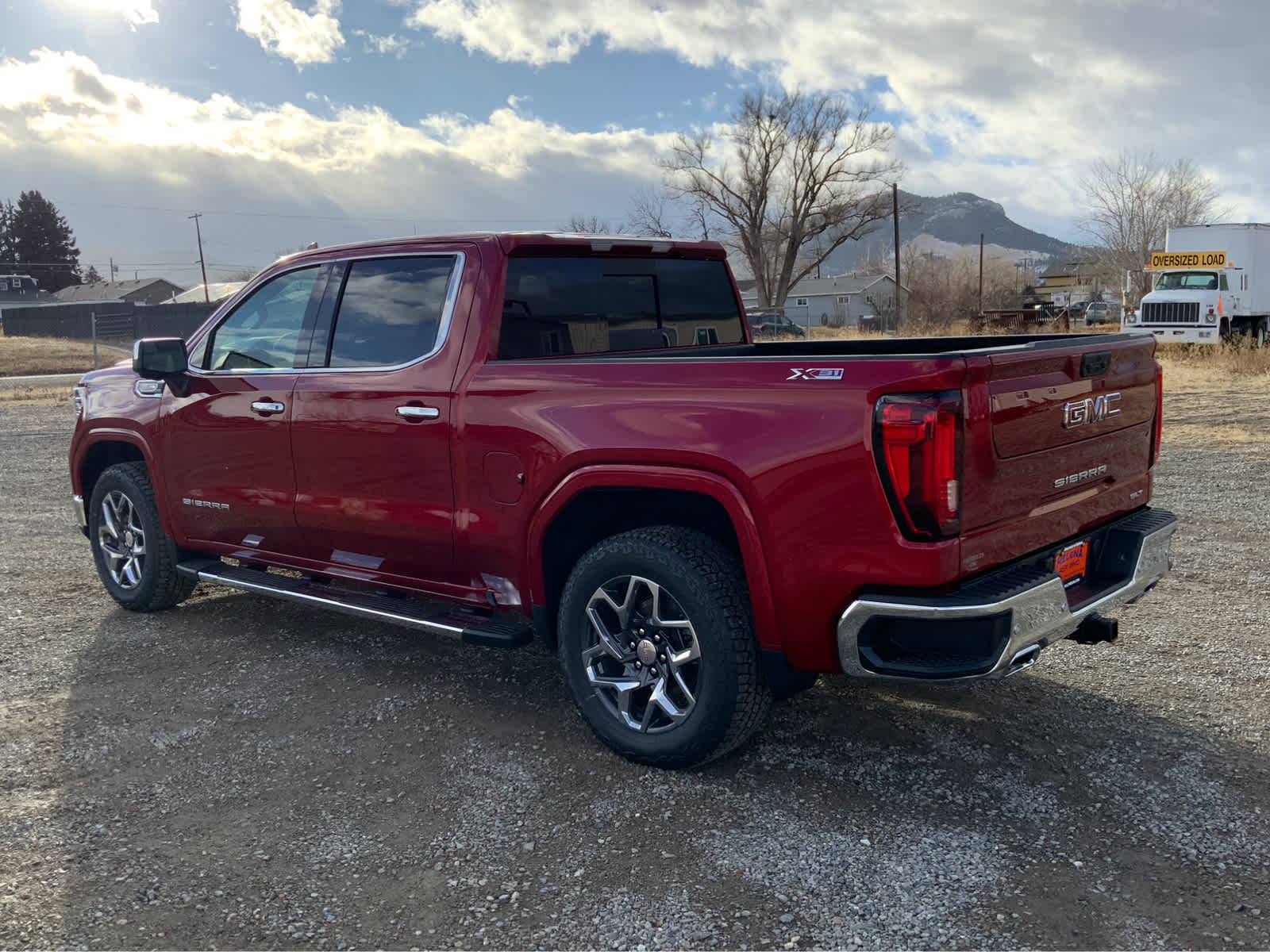 2025 GMC Sierra 1500 SLT 4WD Crew Cab 147 3