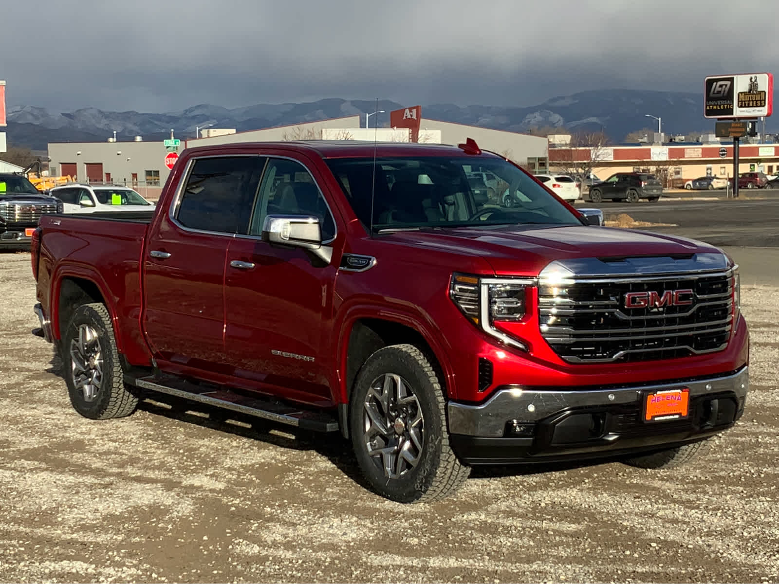 2025 GMC Sierra 1500 SLT 4WD Crew Cab 147 10