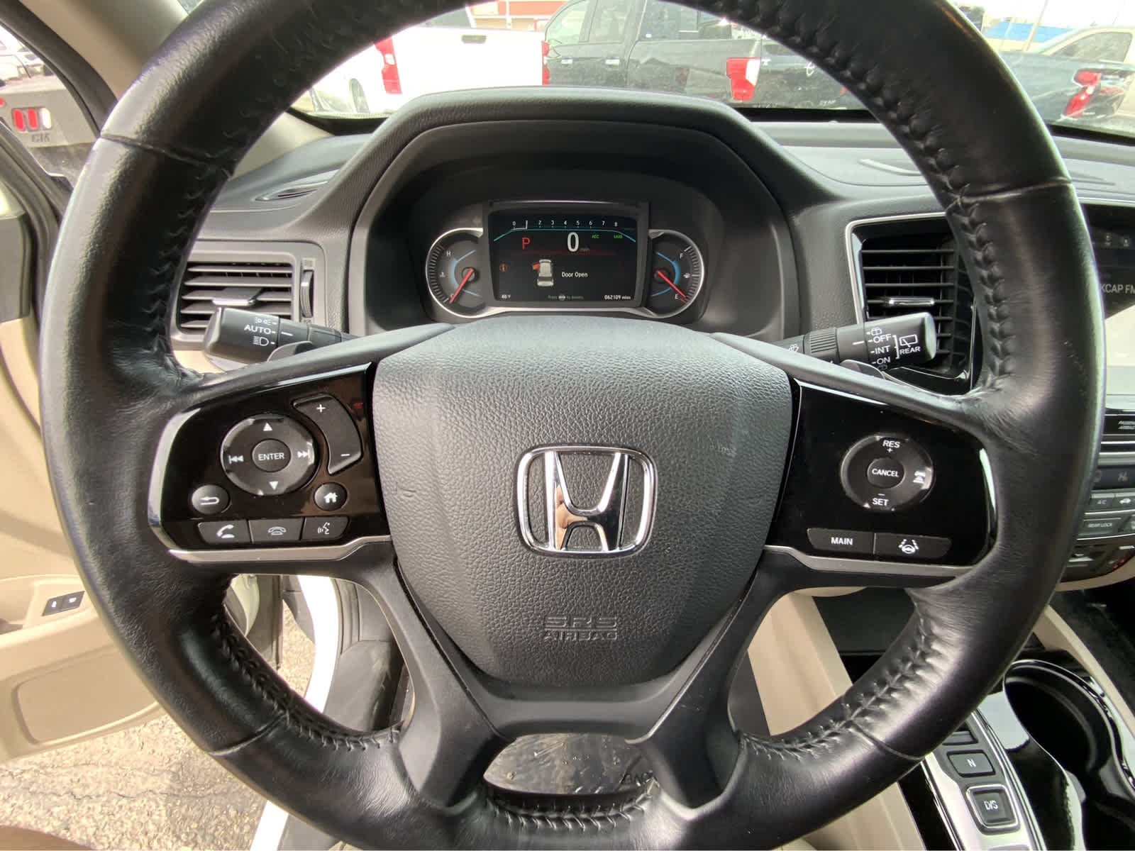 2019 Honda Pilot Touring 7-Passenger 18