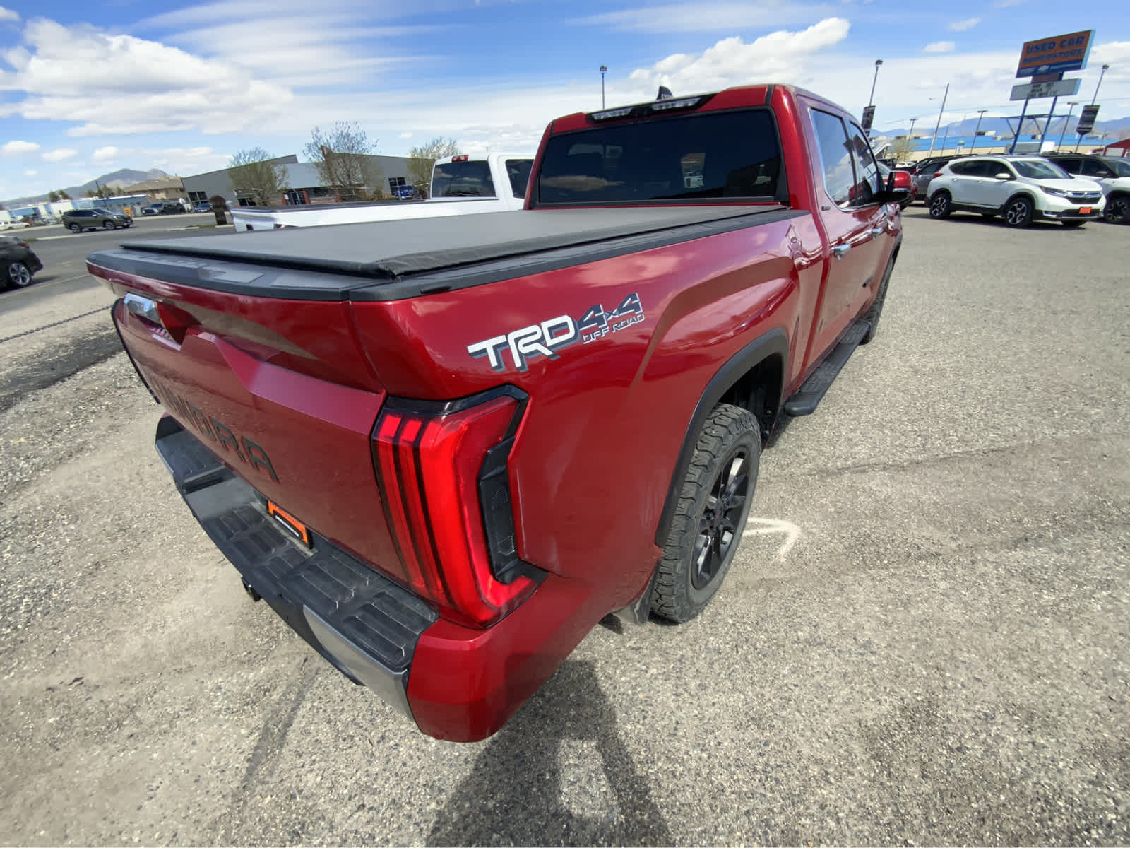 2022 Toyota Tundra Limited Hybrid CrewMax 6.5 Bed 6