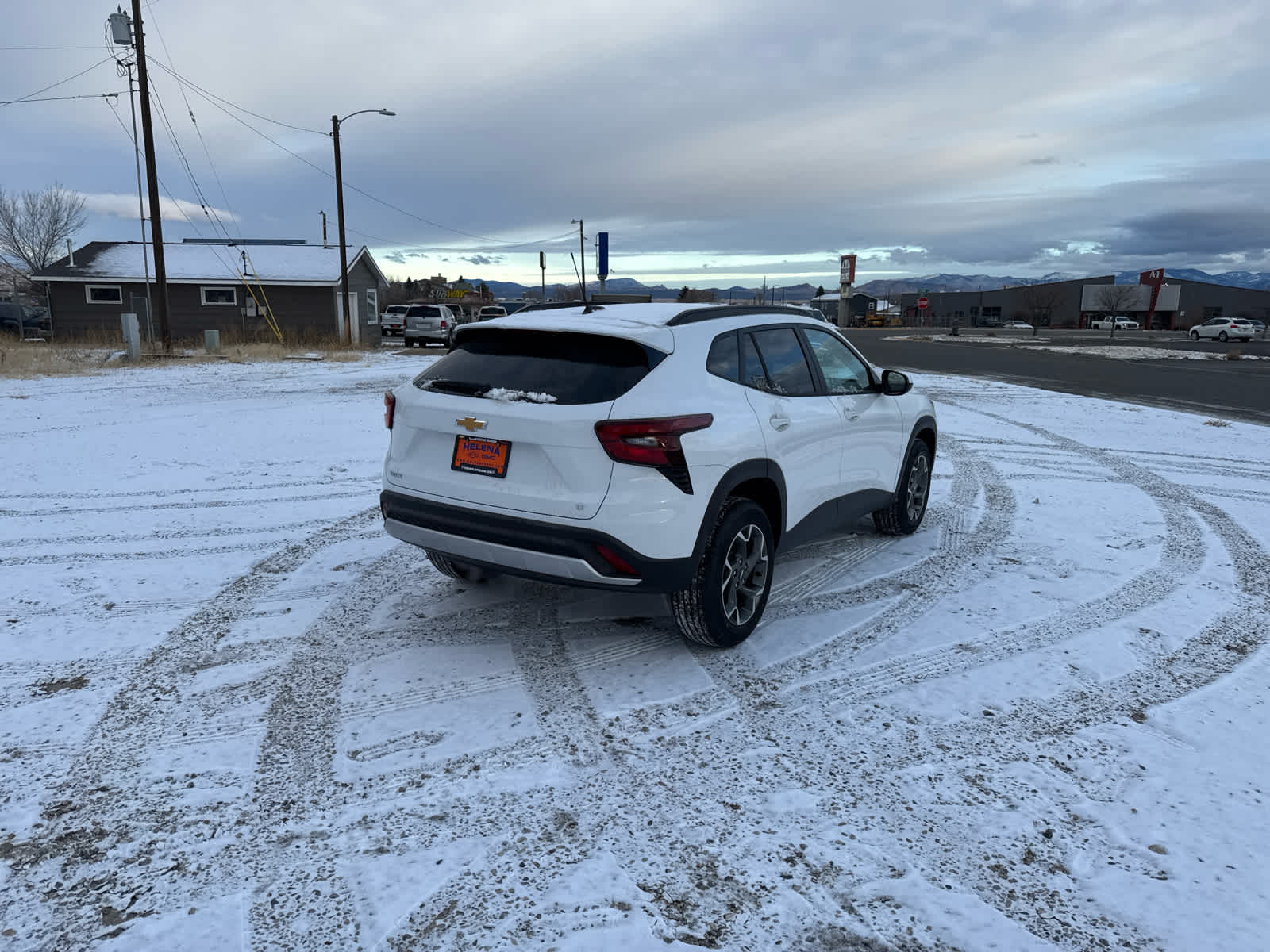 2025 Chevrolet Trax LT 8