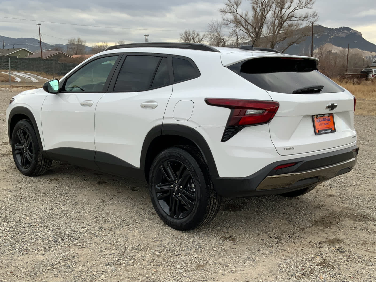 2025 Chevrolet Trax ACTIV 3