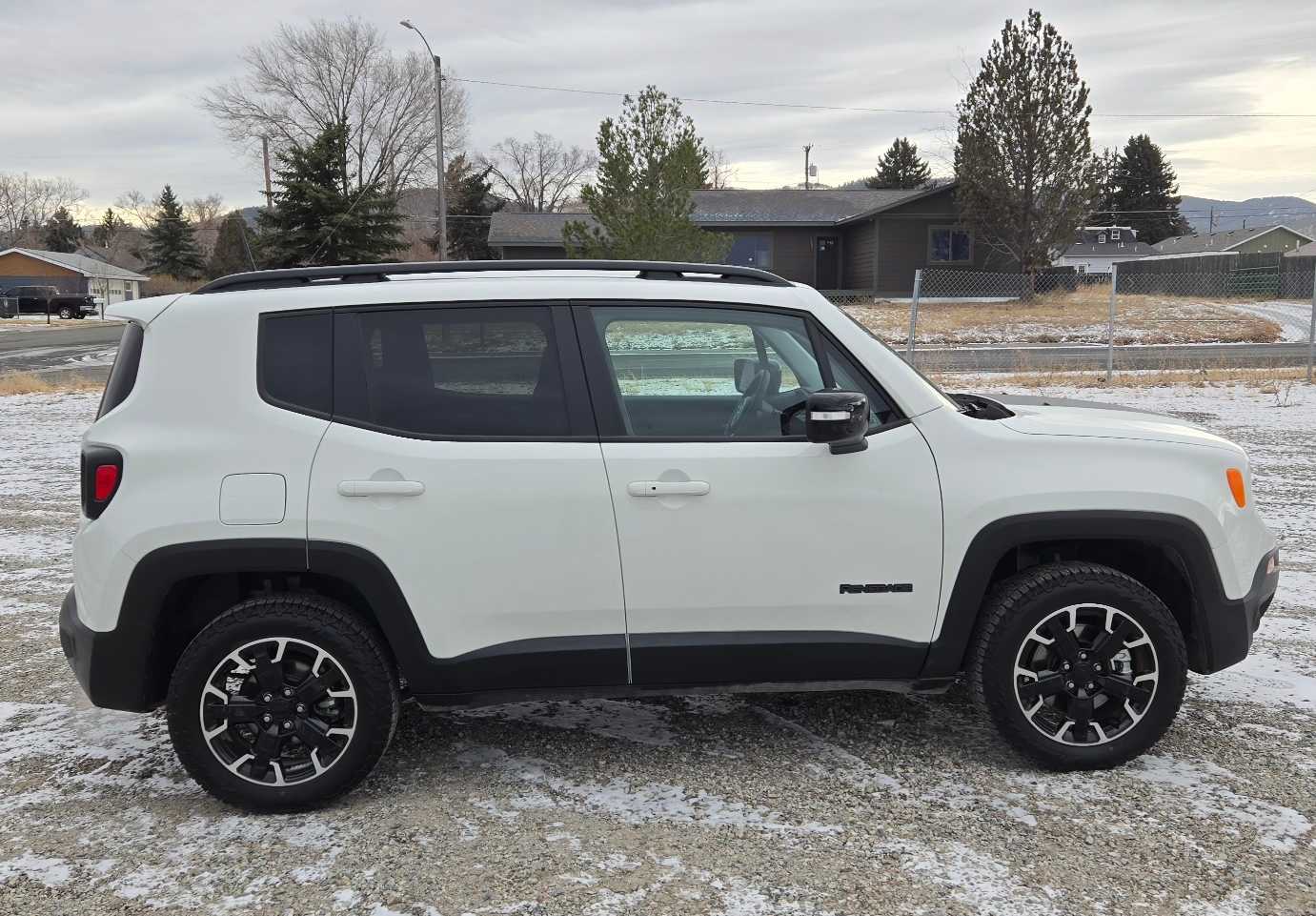 2023 Jeep Renegade Upland 6