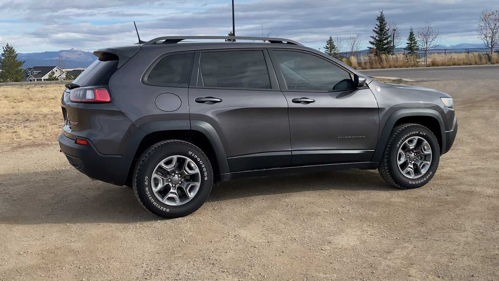 2019 Jeep Cherokee Trailhawk 9