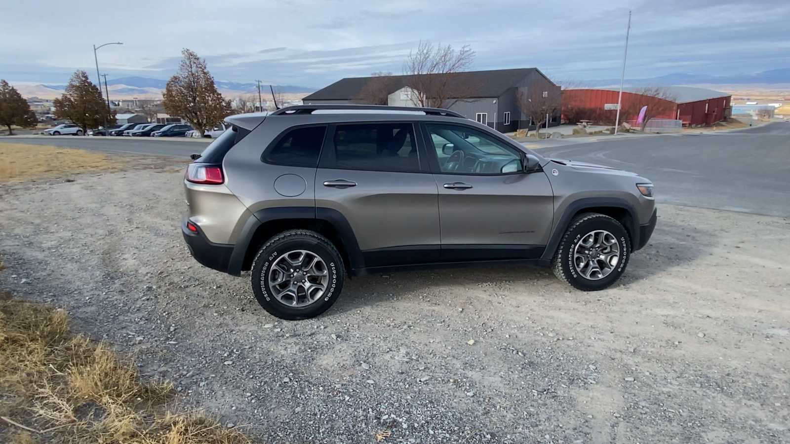 2021 Jeep Cherokee Trailhawk 9