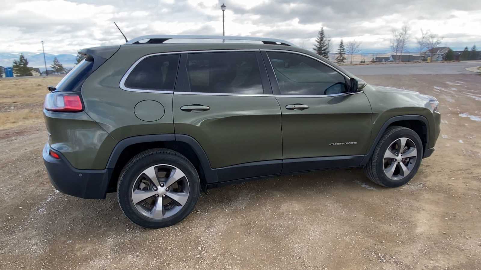 2019 Jeep Cherokee Limited 9