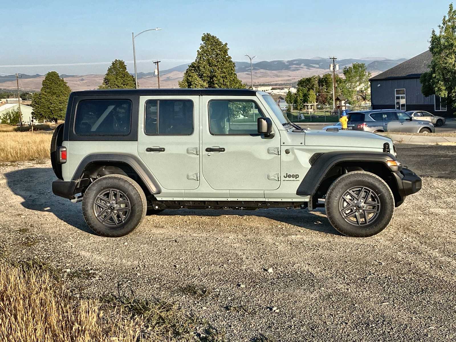 2024 Jeep Wrangler Sport S 21