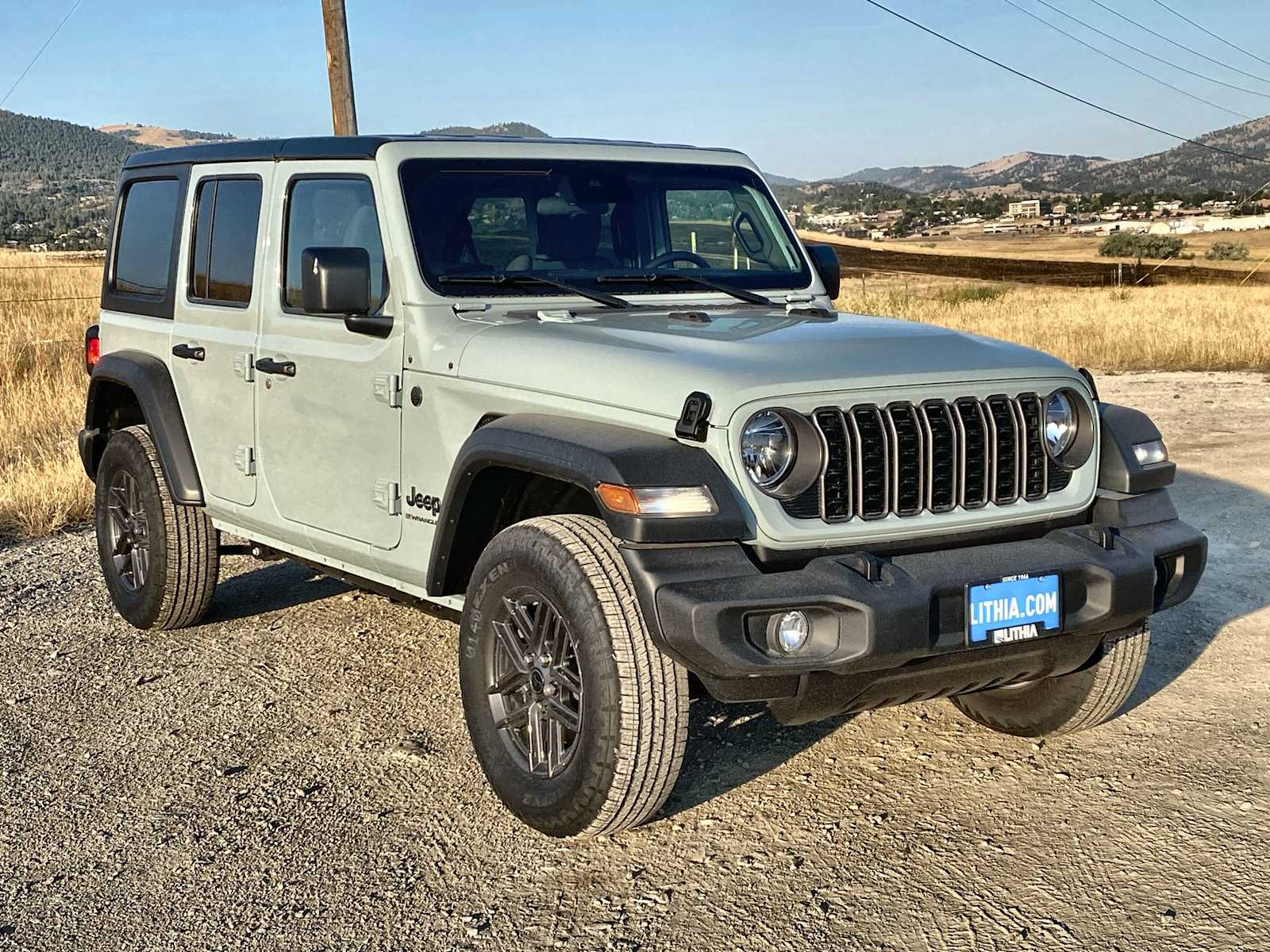 2024 Jeep Wrangler Sport S 20