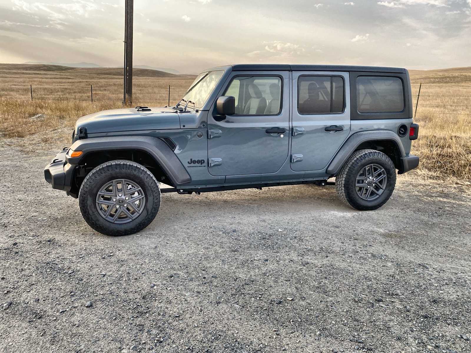 2024 Jeep Wrangler Sport S 10