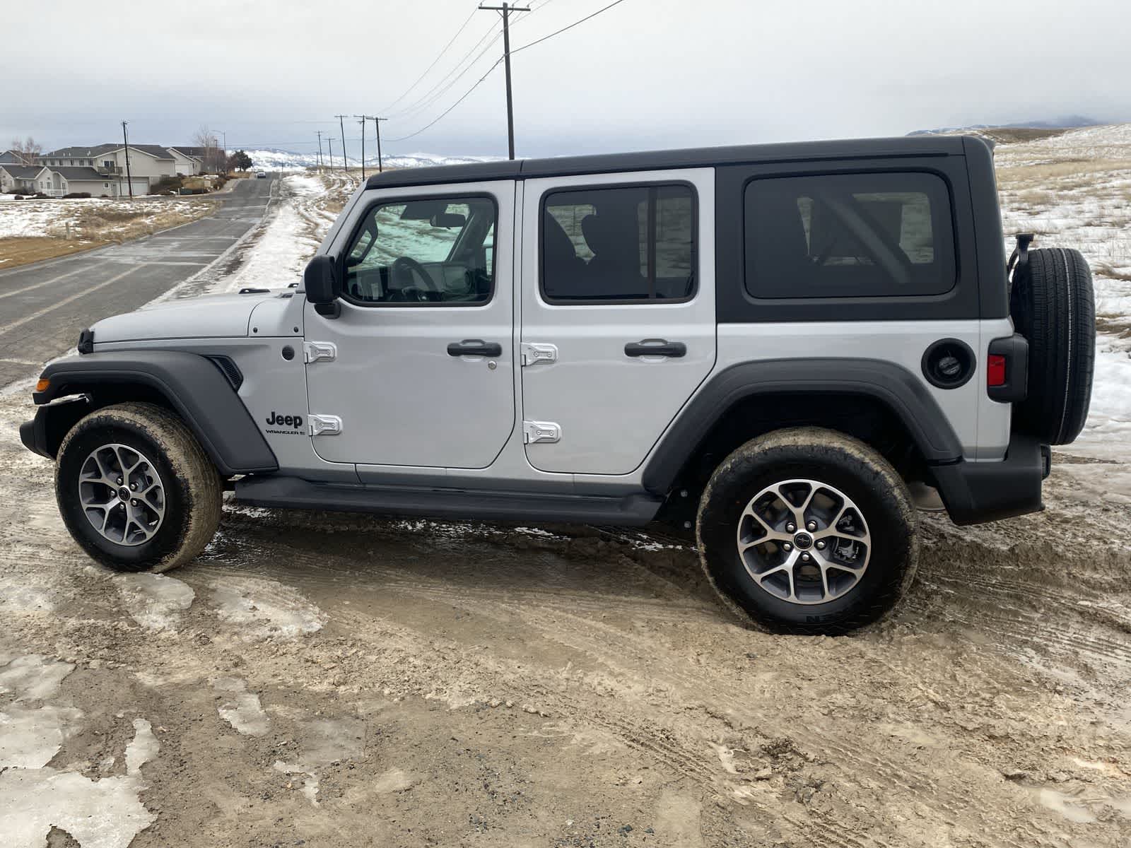 2024 Jeep Wrangler Sport S 2