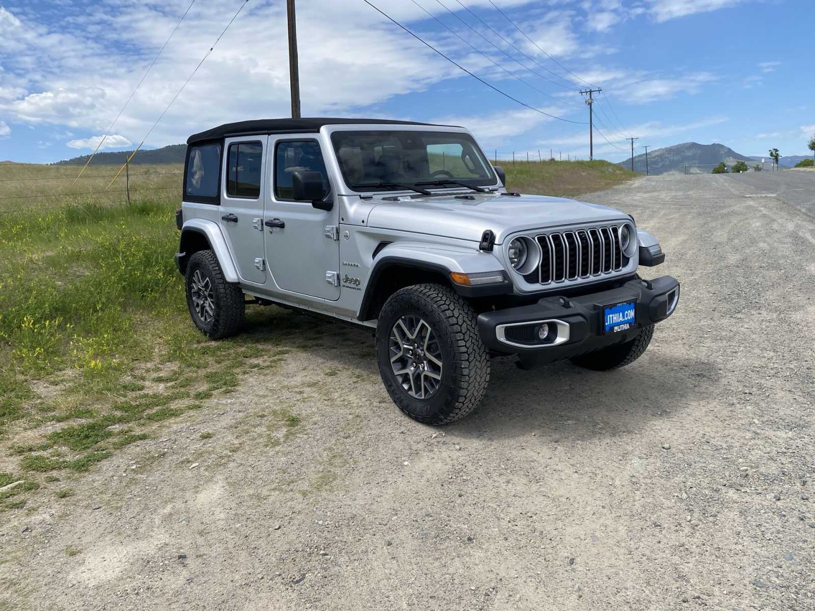 2024 Jeep Wrangler Sahara 19