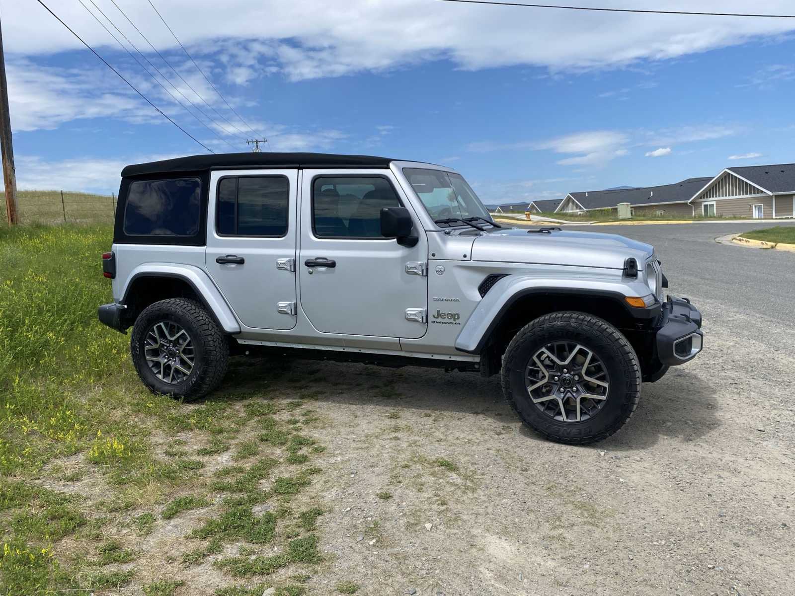 2024 Jeep Wrangler Sahara 20