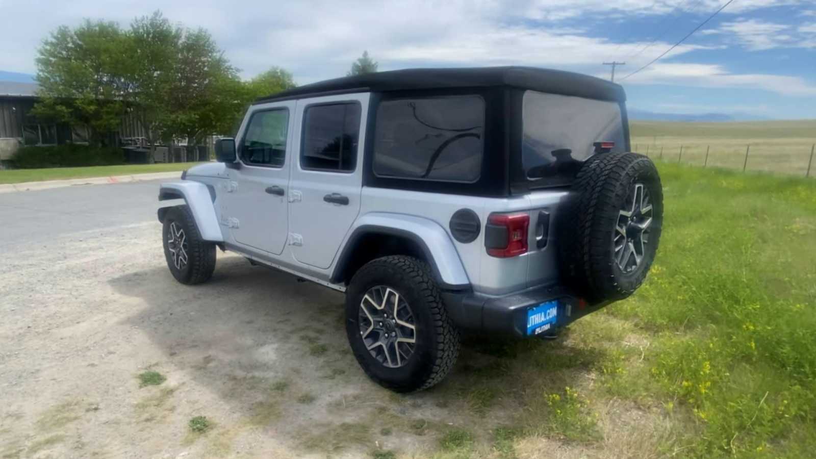 2024 Jeep Wrangler Sahara 6