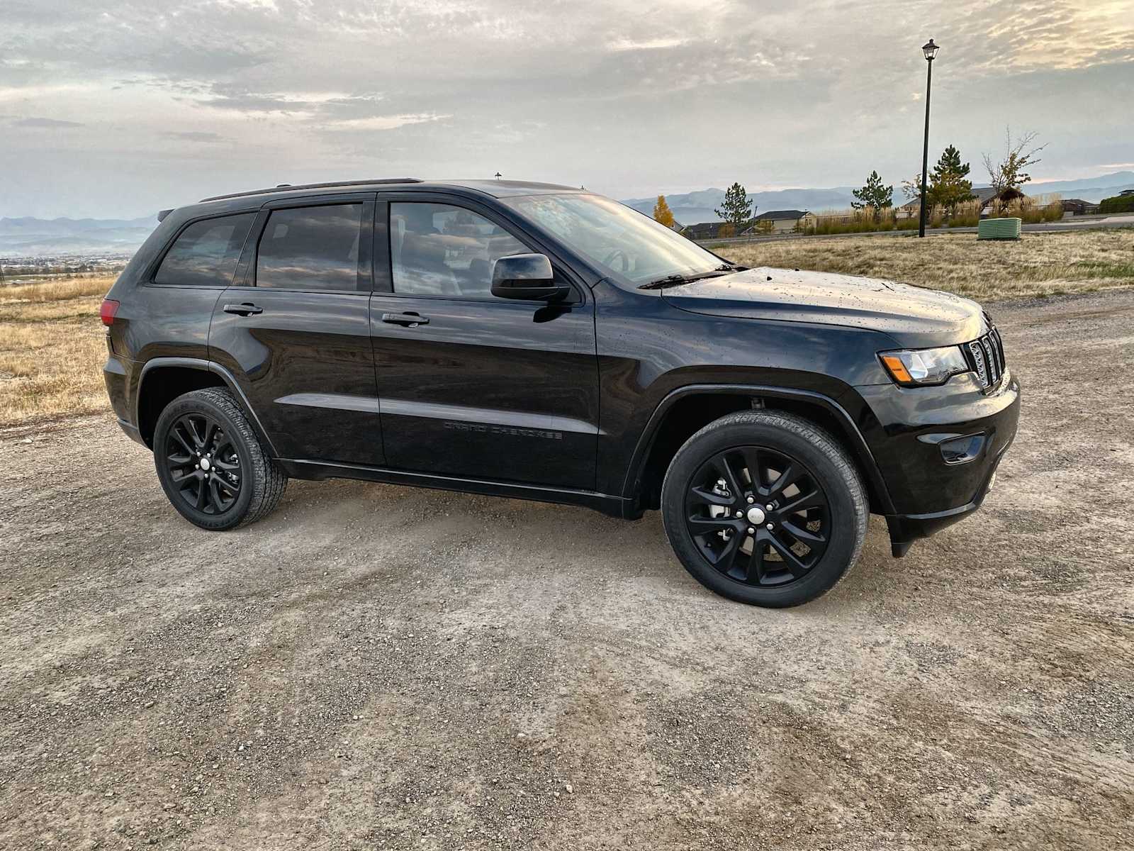 2021 Jeep Grand Cherokee Laredo X 20