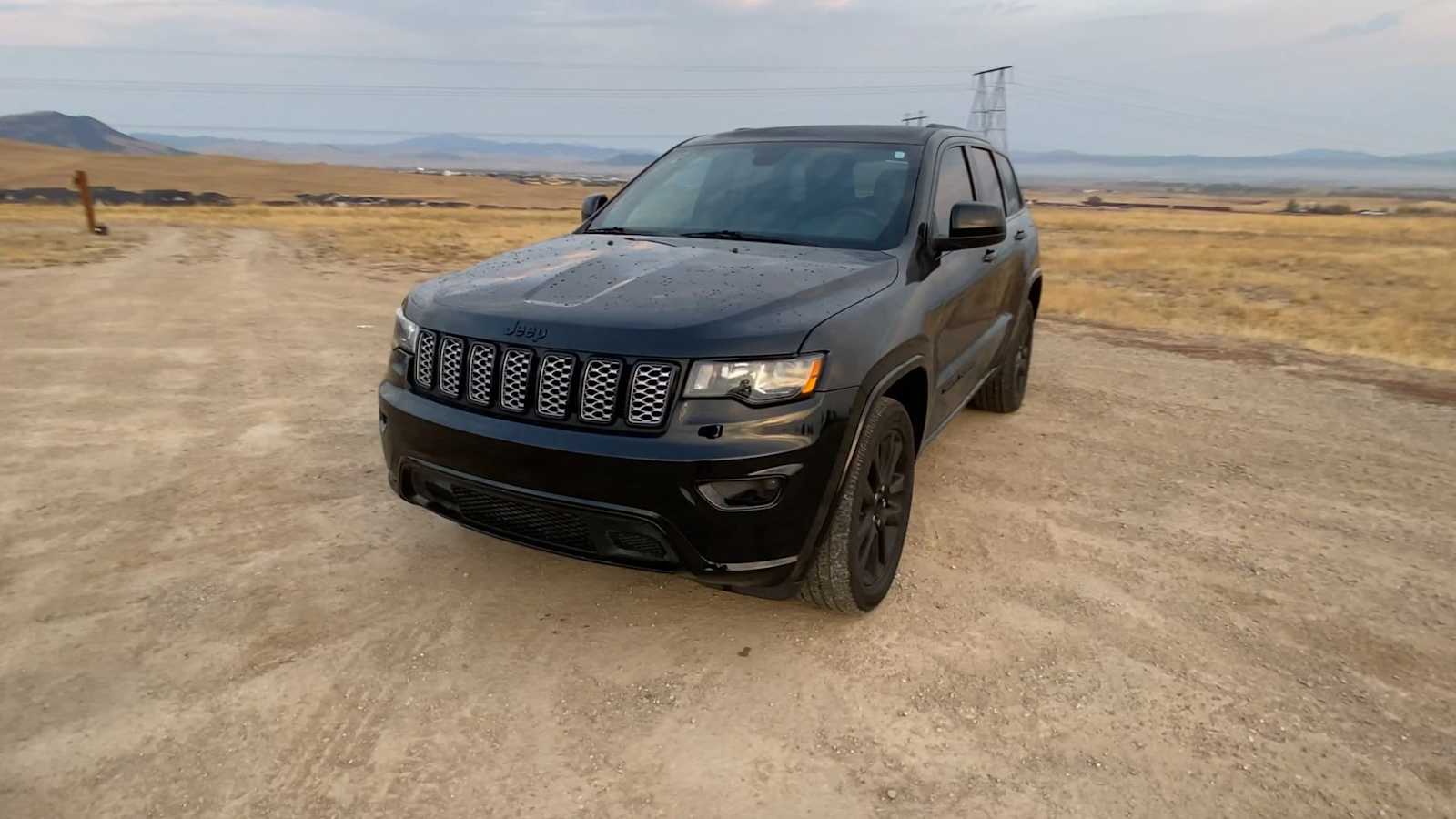 2021 Jeep Grand Cherokee Laredo X 4