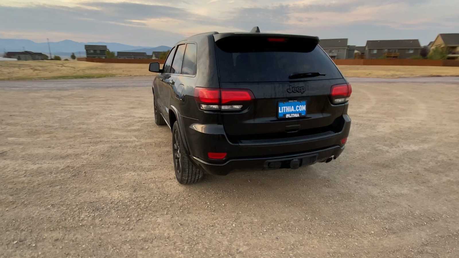 2021 Jeep Grand Cherokee Laredo X 7