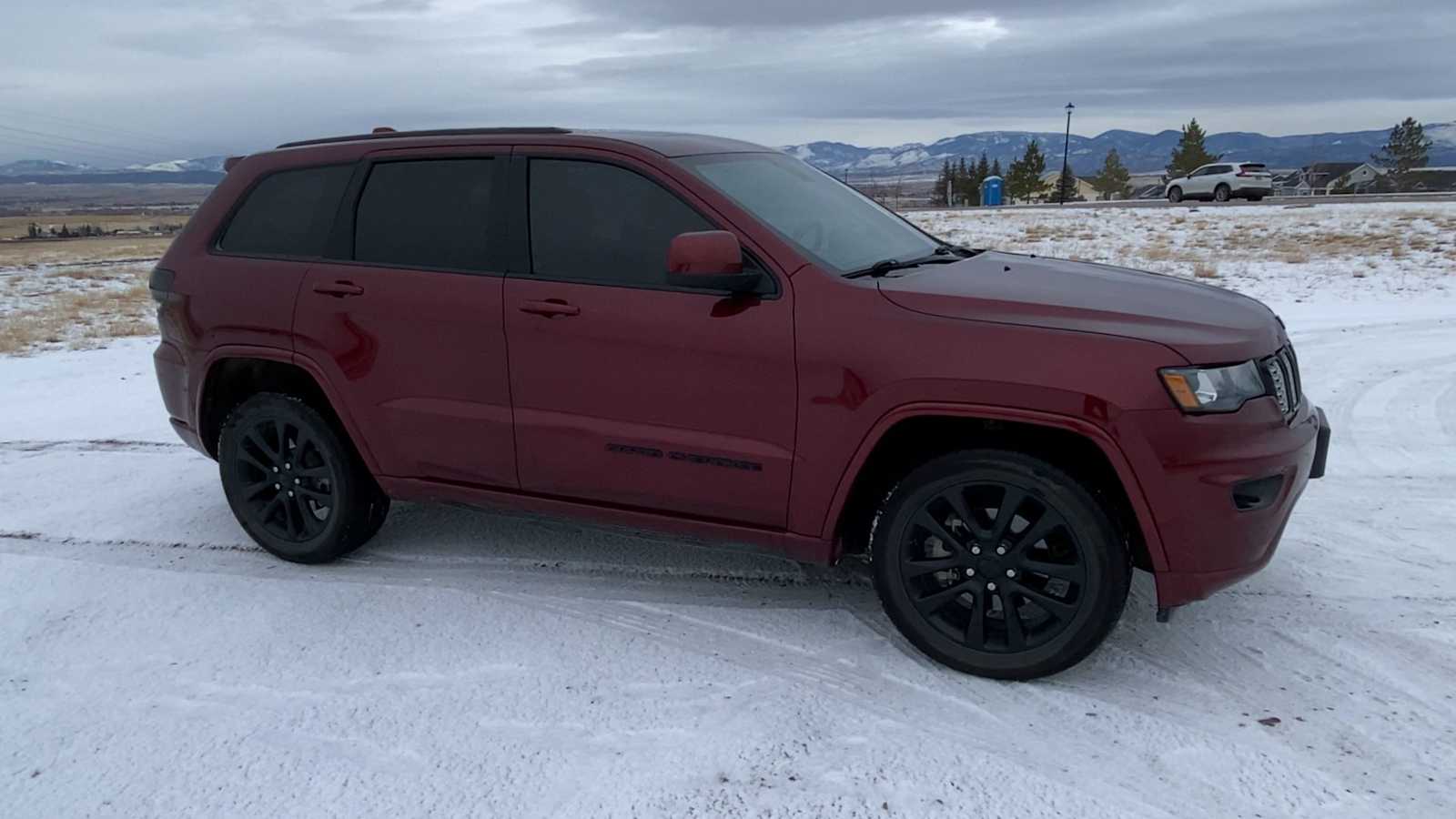 2020 Jeep Grand Cherokee Altitude 2