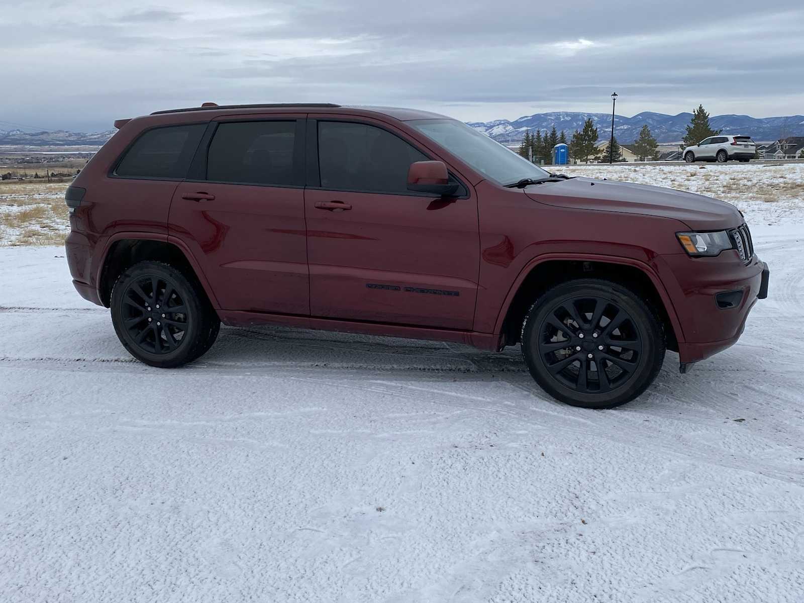 2020 Jeep Grand Cherokee Altitude 20