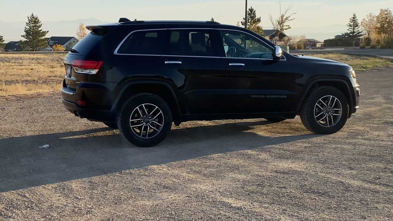 2020 Jeep Grand Cherokee Limited 9