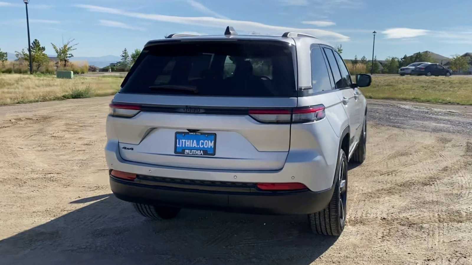 2023 Jeep Grand Cherokee Altitude X 9