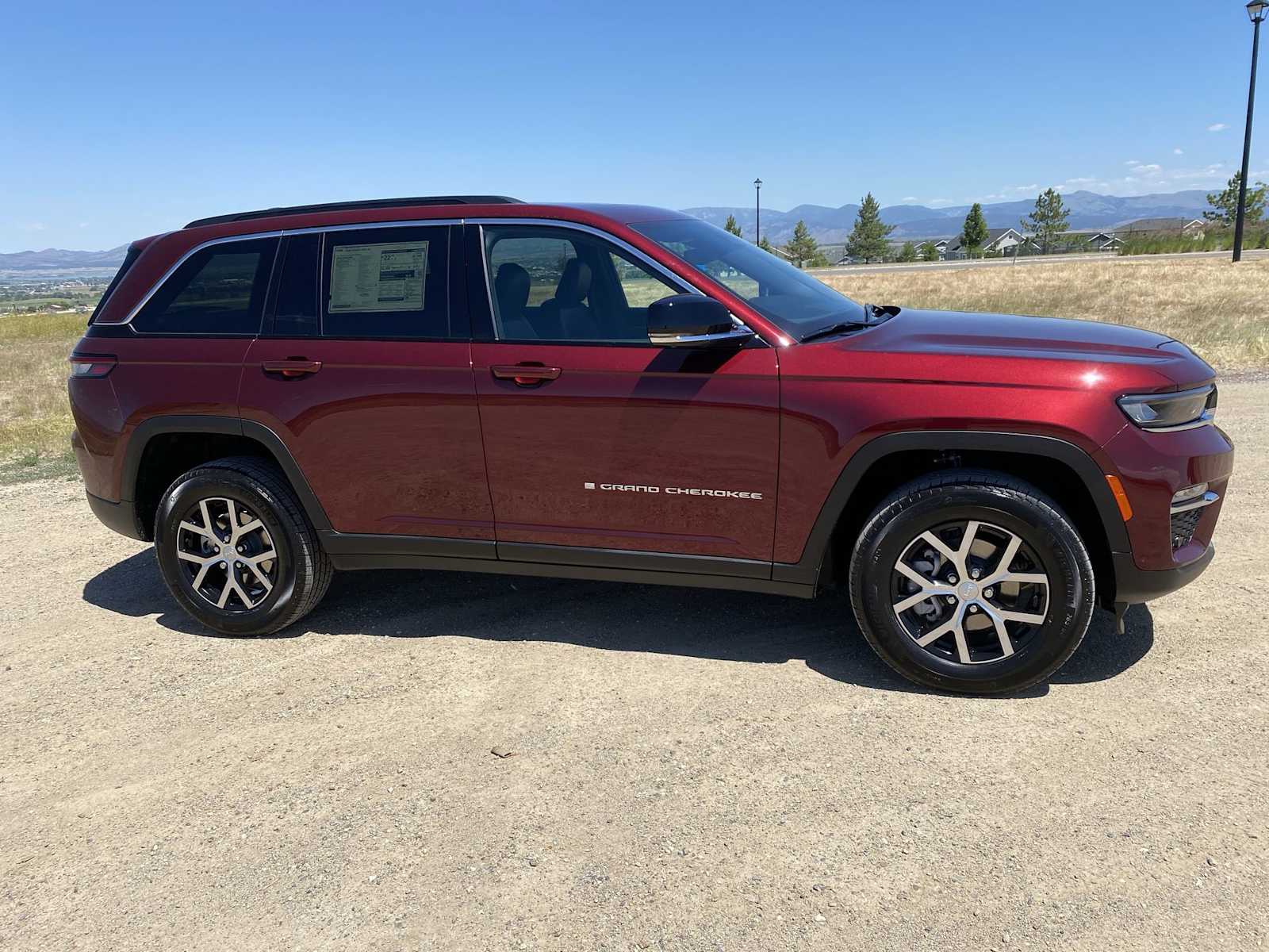 2024 Jeep Grand Cherokee Limited 21