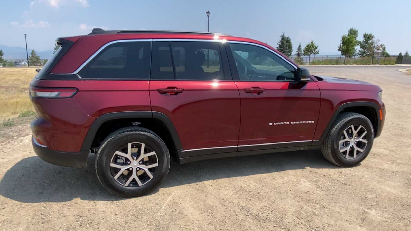 2024 Jeep Grand Cherokee Limited 9