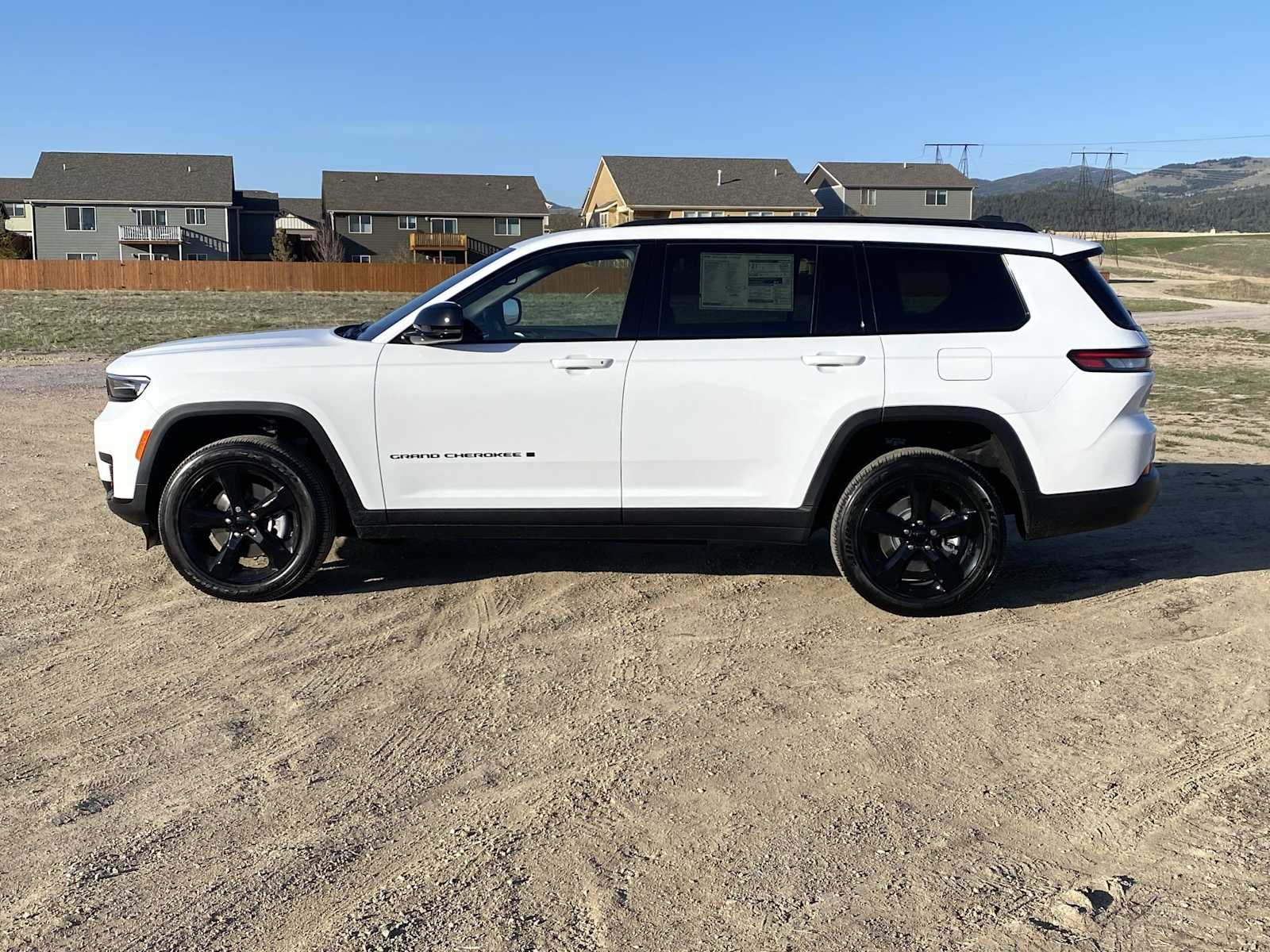 2024 Jeep Grand Cherokee L Altitude 10