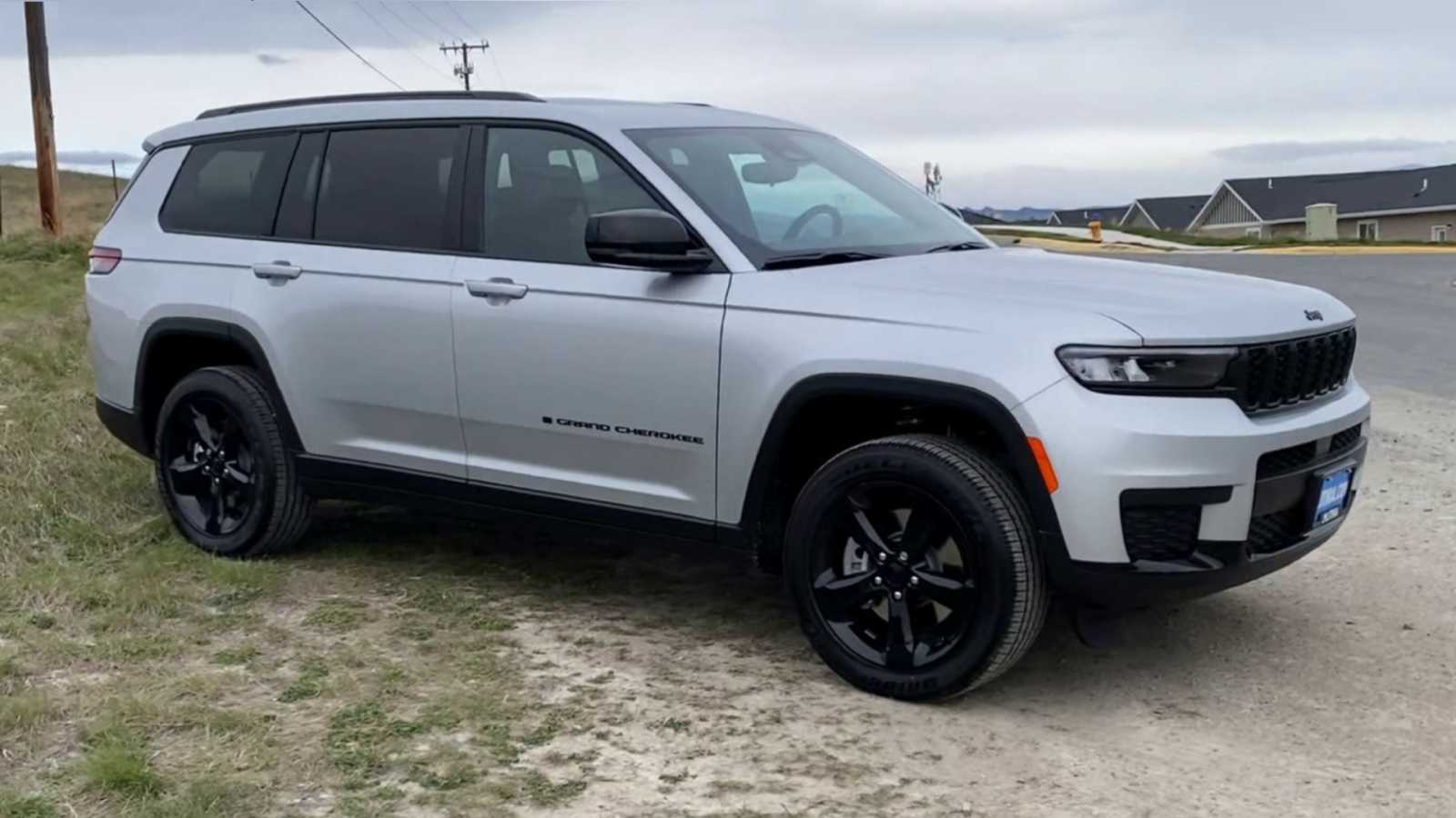 2024 Jeep Grand Cherokee L Altitude 2