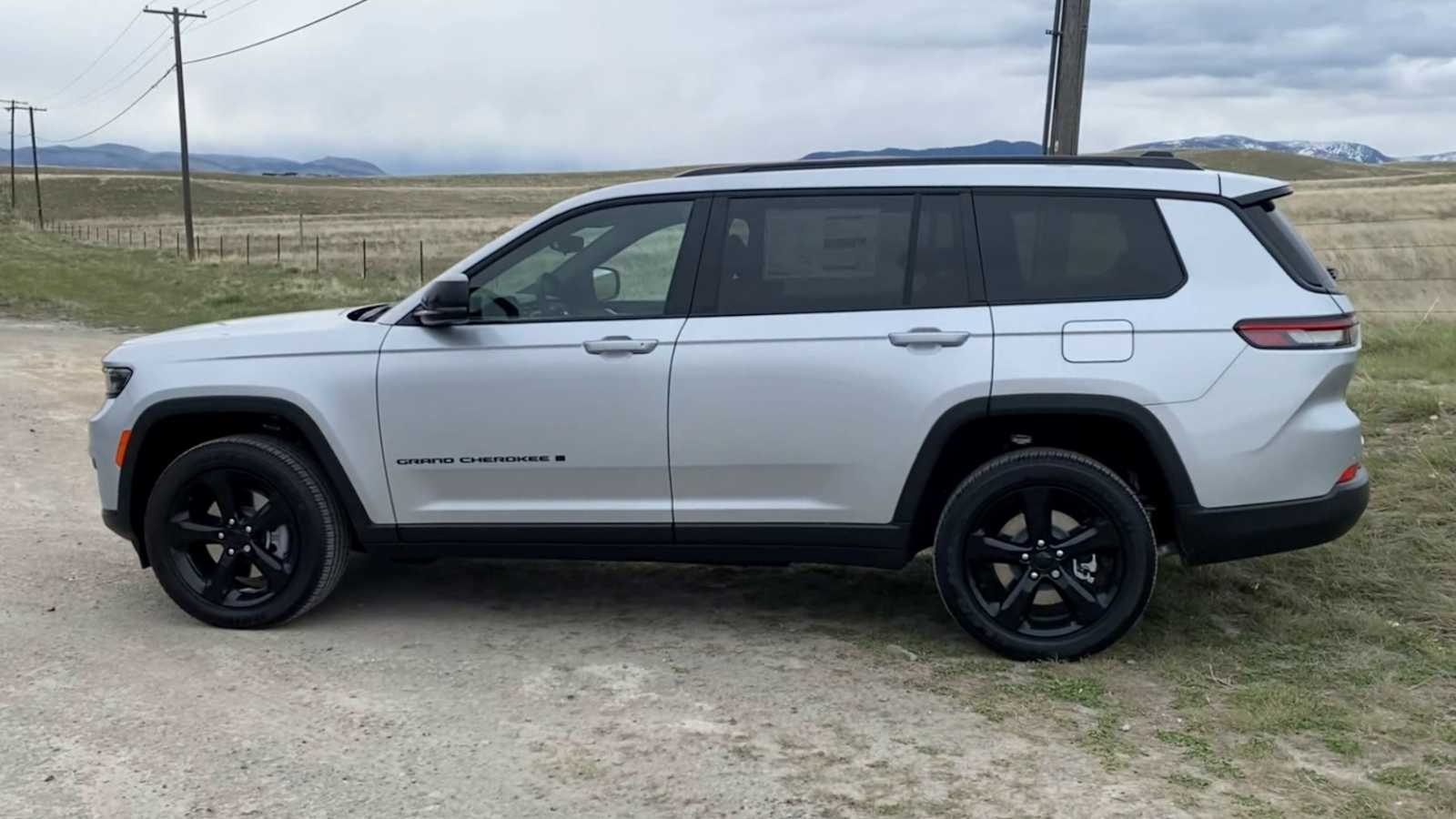 2024 Jeep Grand Cherokee L Altitude 5