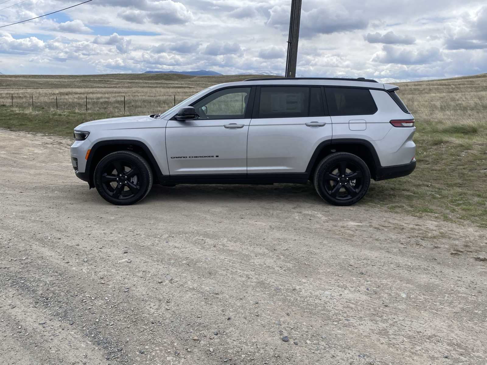 2024 Jeep Grand Cherokee L Laredo 10