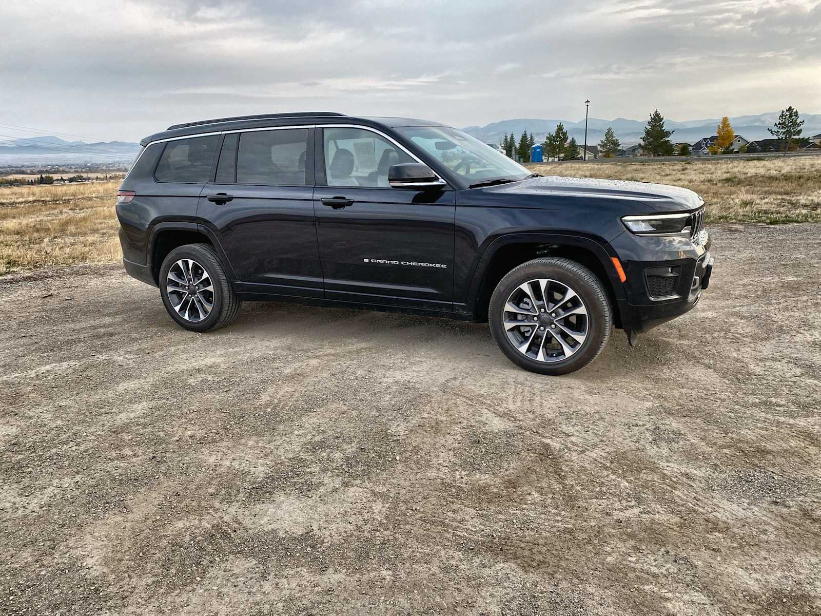 2024 Jeep Grand Cherokee L Overland 20