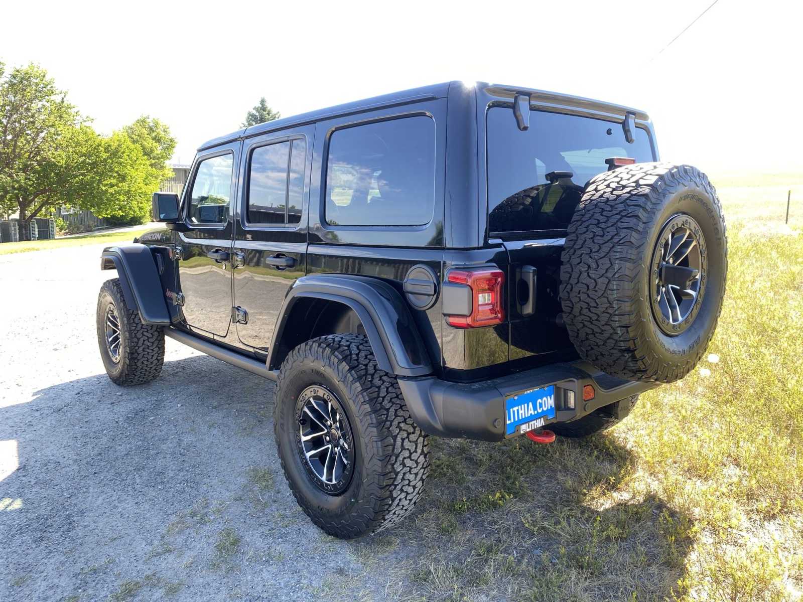 2024 Jeep Wrangler Rubicon X 11