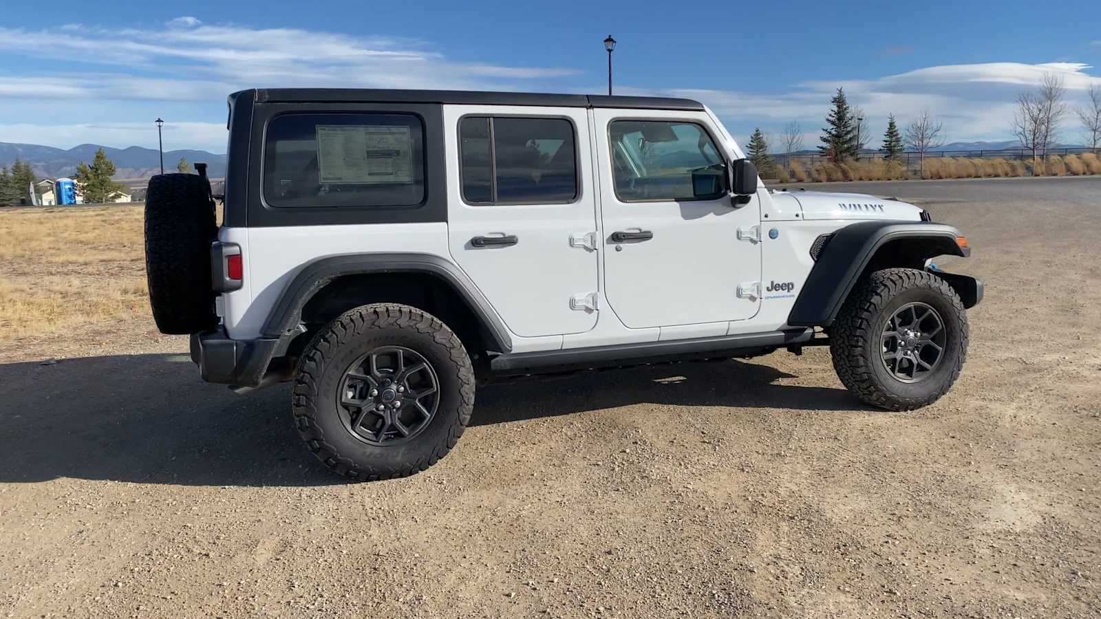 2024 Jeep Wrangler 4xe Willys 9