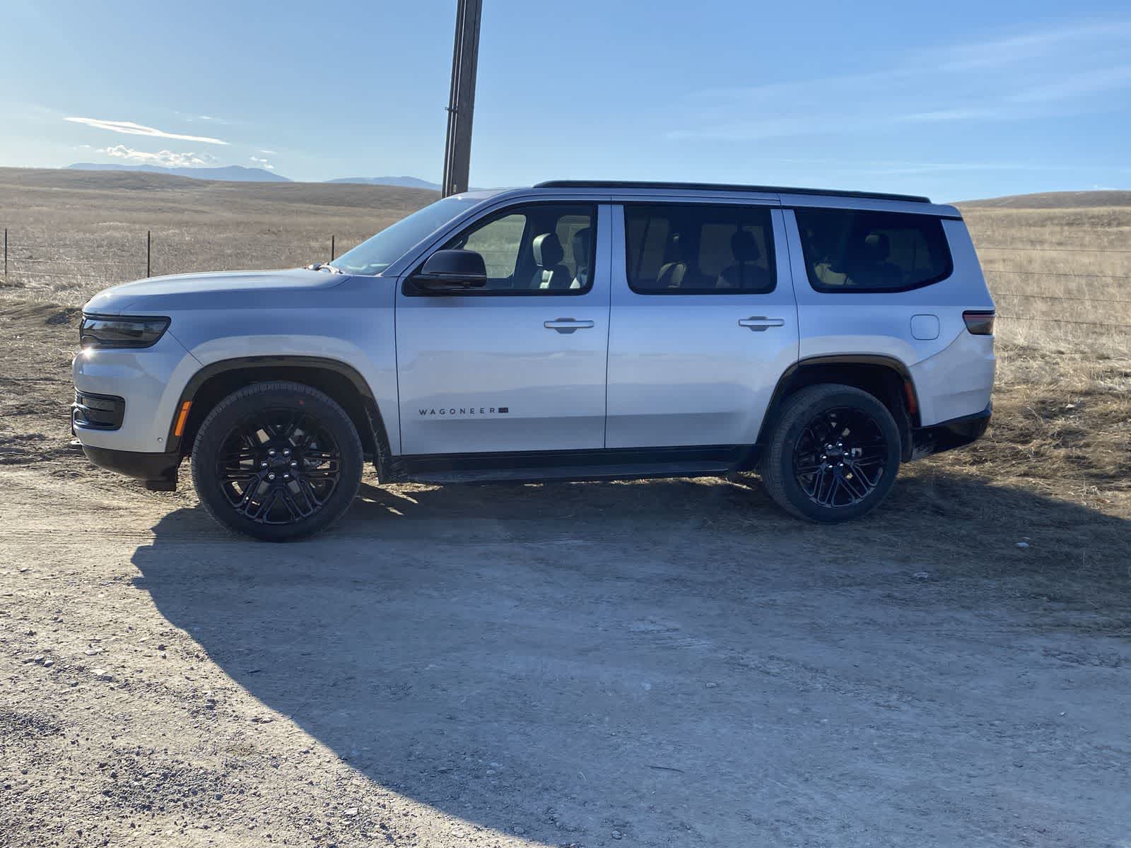 2024 Jeep Wagoneer Series II Carbide 2