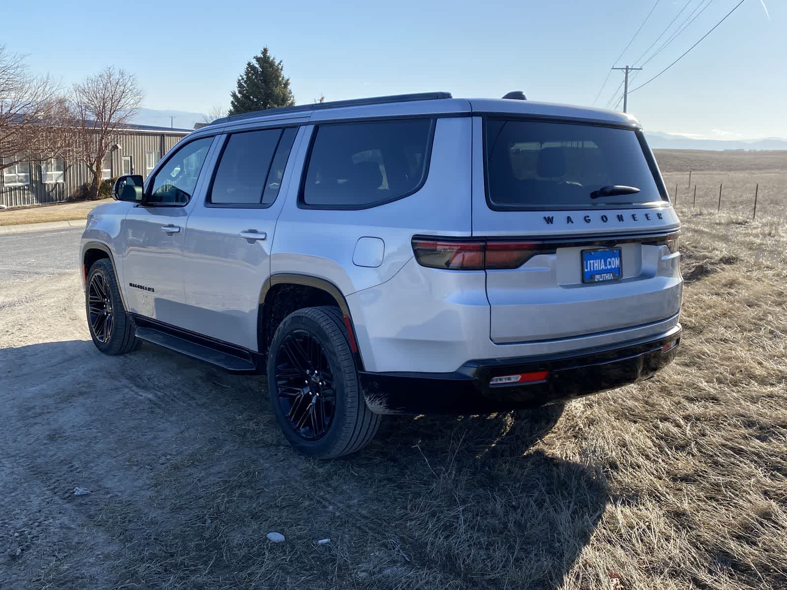 2024 Jeep Wagoneer Series II Carbide 3