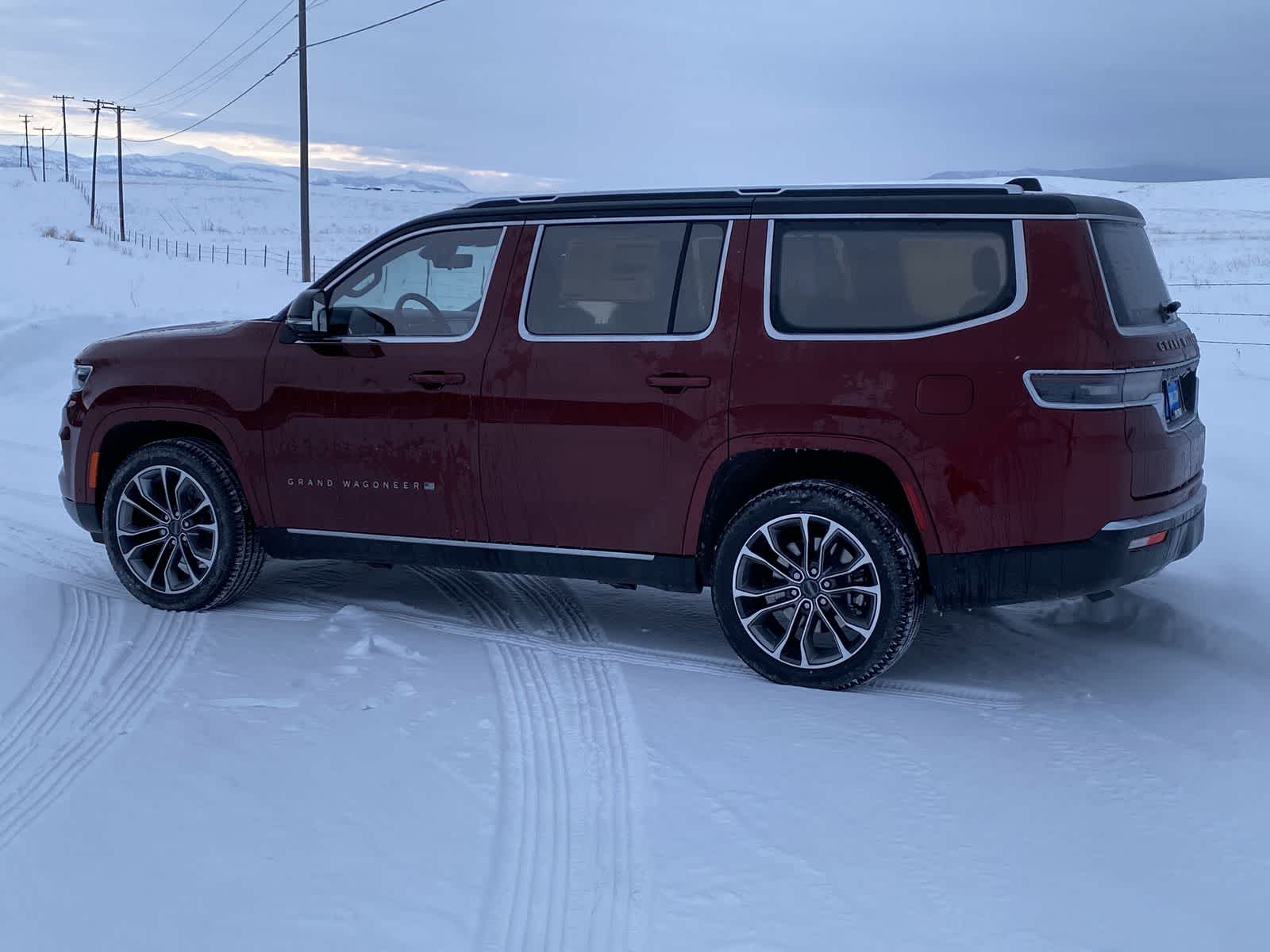 2024 Jeep Grand Wagoneer Series III 2