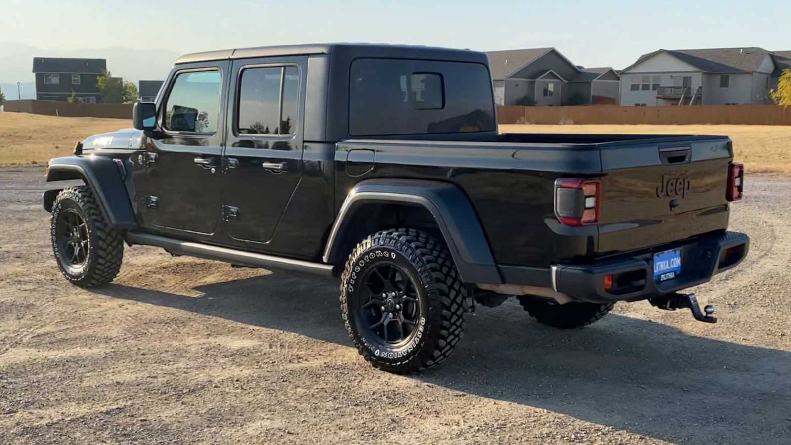 2024 Jeep Gladiator Willys 4x4 2