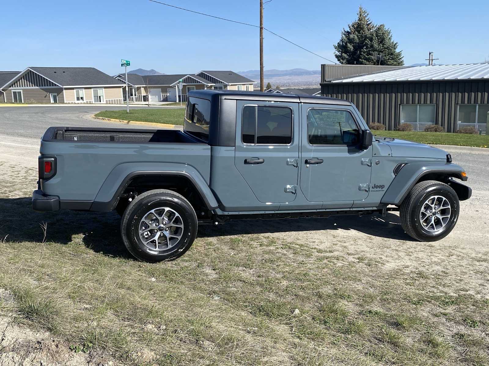 2024 Jeep Gladiator Sport S 4x4 20