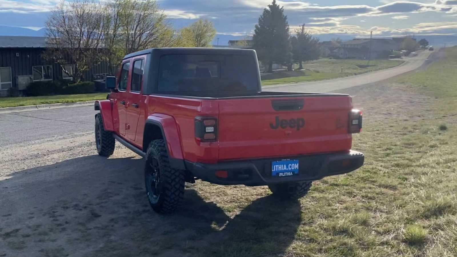 2024 Jeep Gladiator Willys 4x4 7