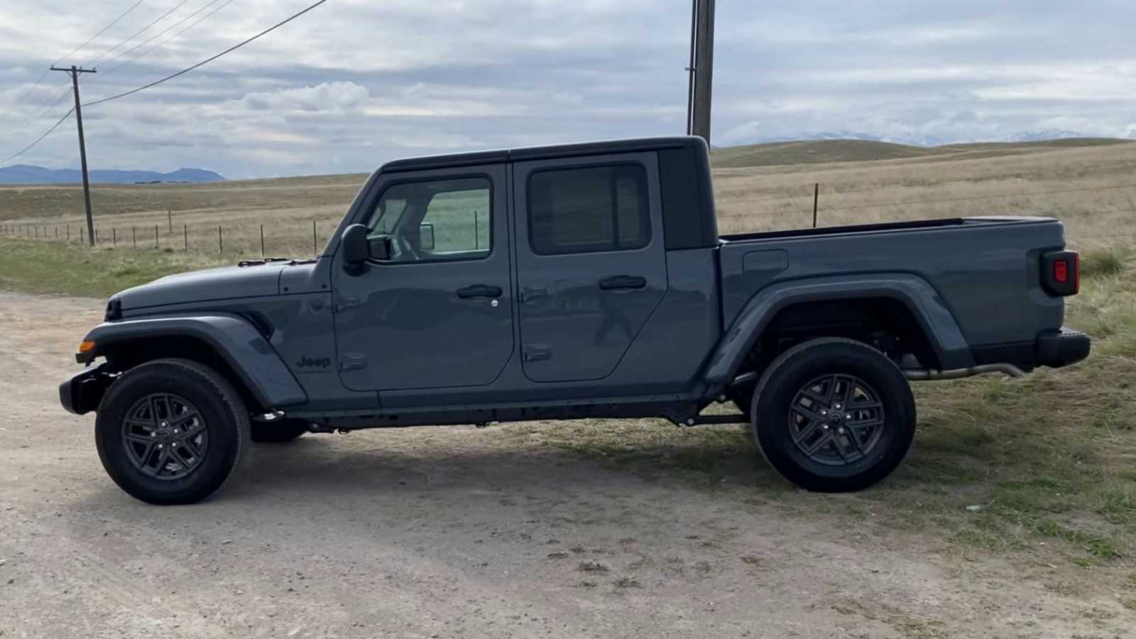 2024 Jeep Gladiator Sport S 4x4 5