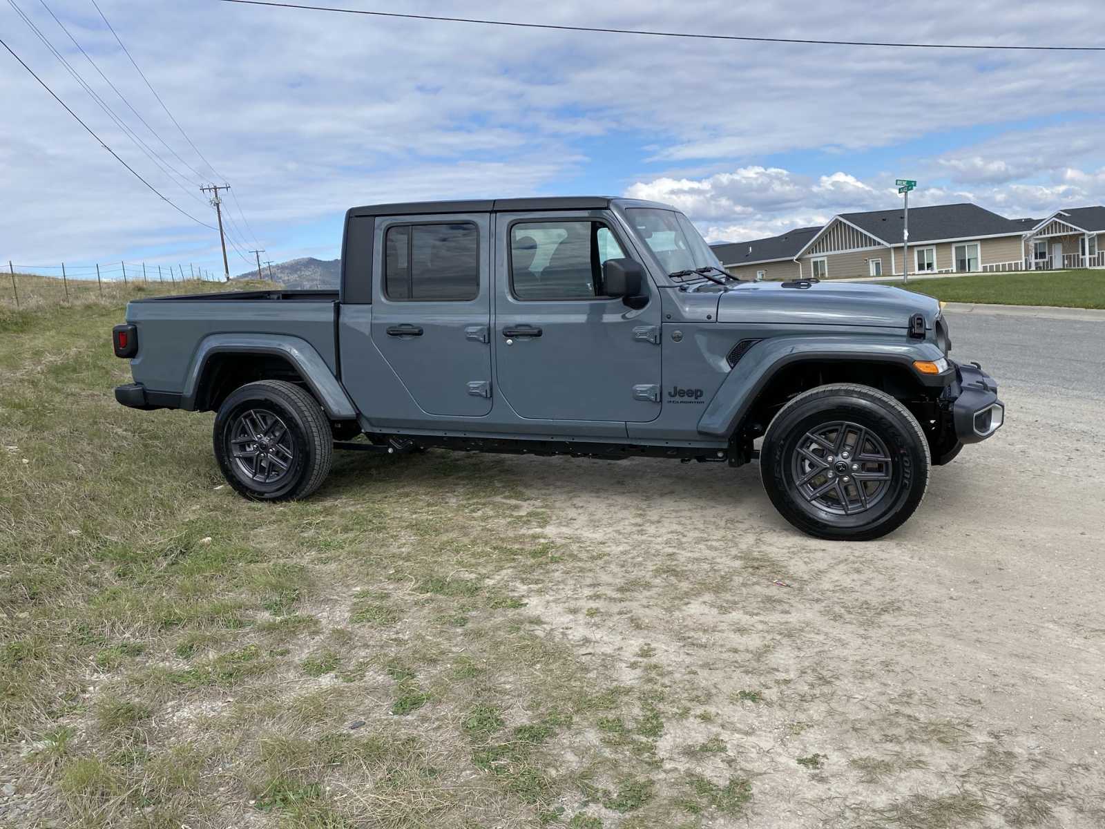 2024 Jeep Gladiator Sport S 4x4 20