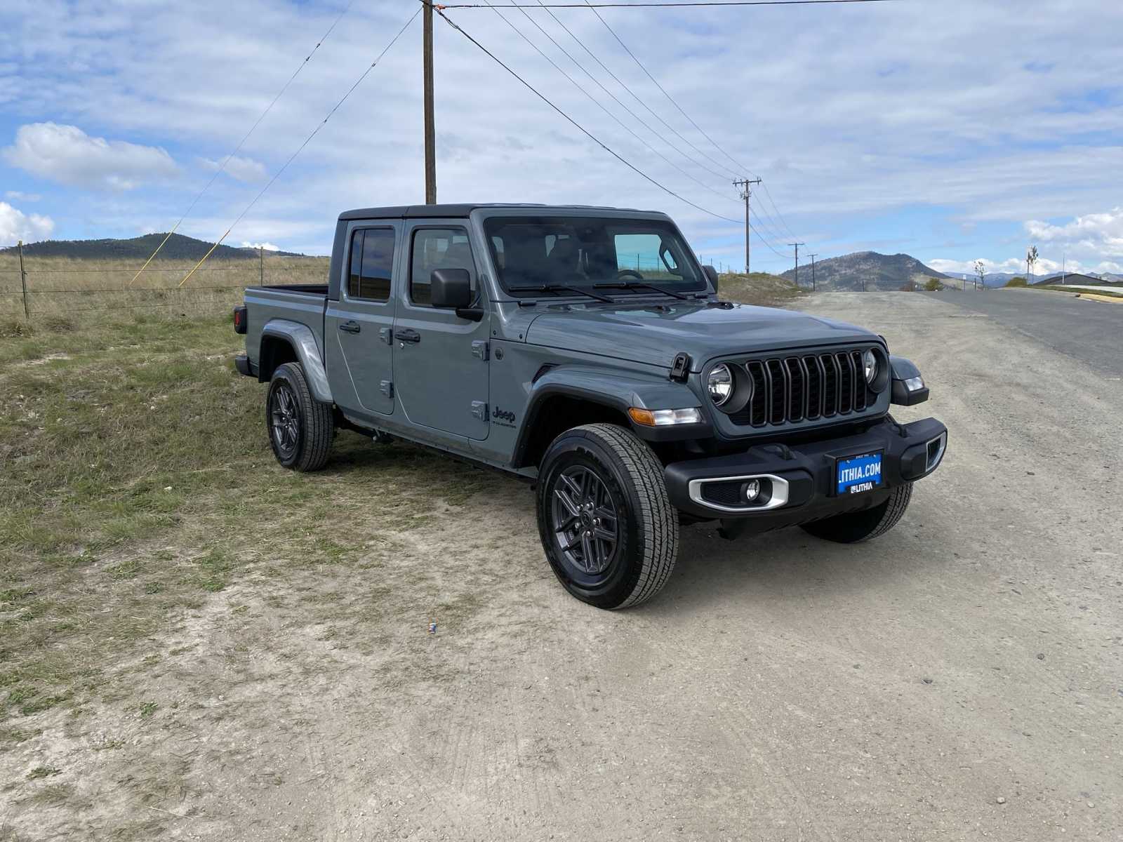 2024 Jeep Gladiator Sport S 4x4 19