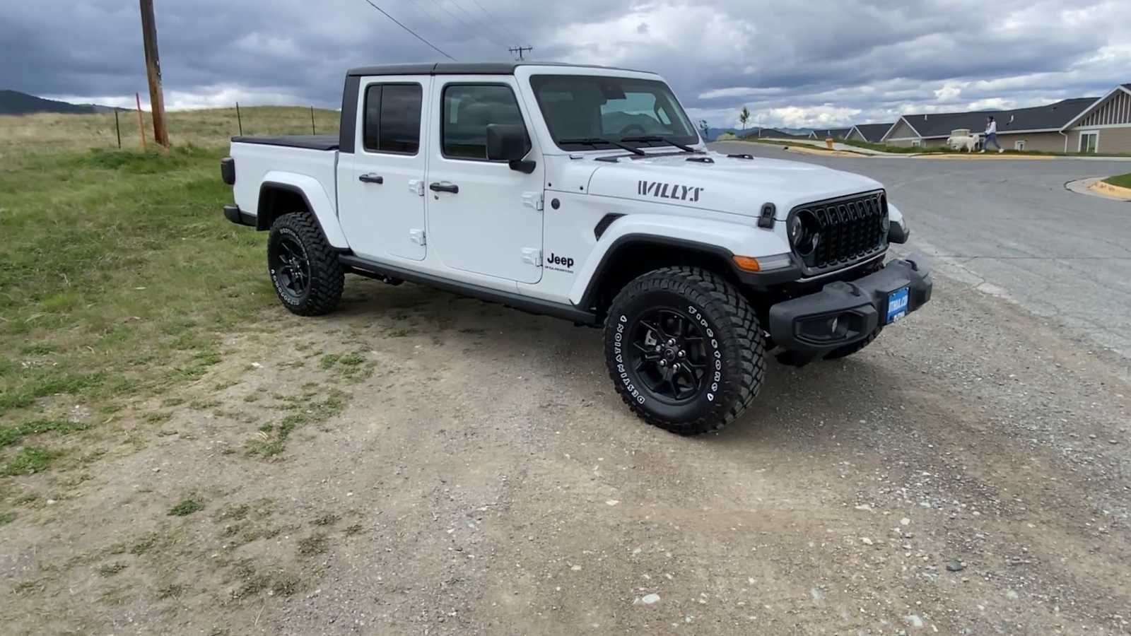 2024 Jeep Gladiator Willys 4x4 3