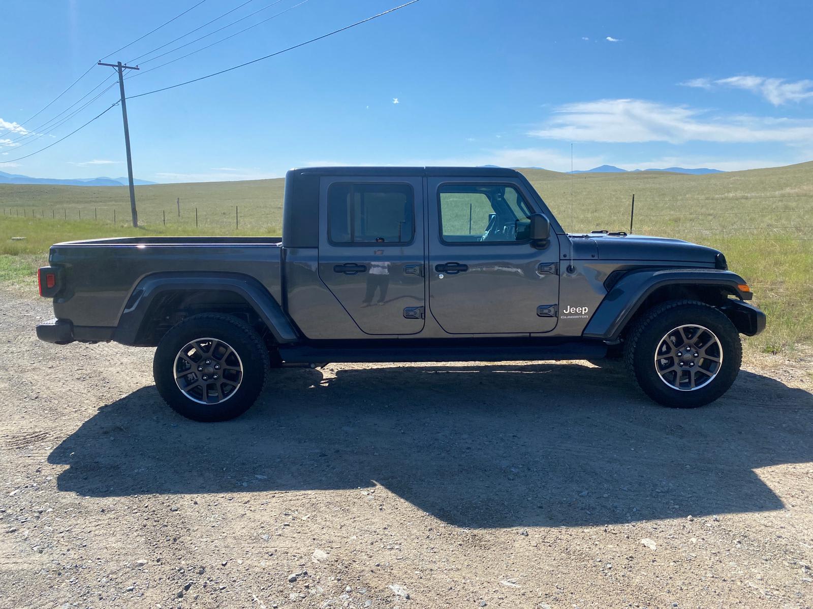 2022 Jeep Gladiator Overland 4x4 5