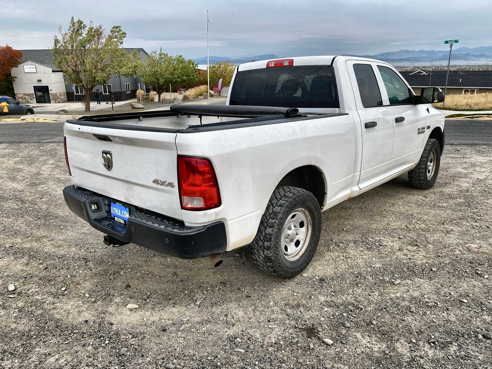 2015 Ram 1500 Tradesman 4WD Quad Cab 140.5 22