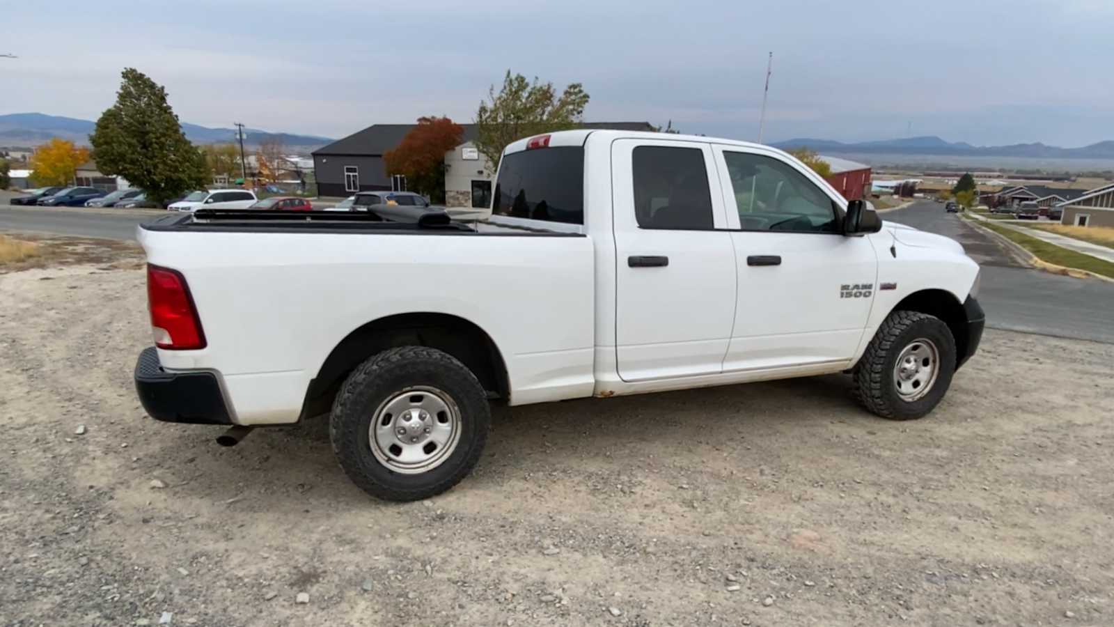 2015 Ram 1500 Tradesman 4WD Quad Cab 140.5 9