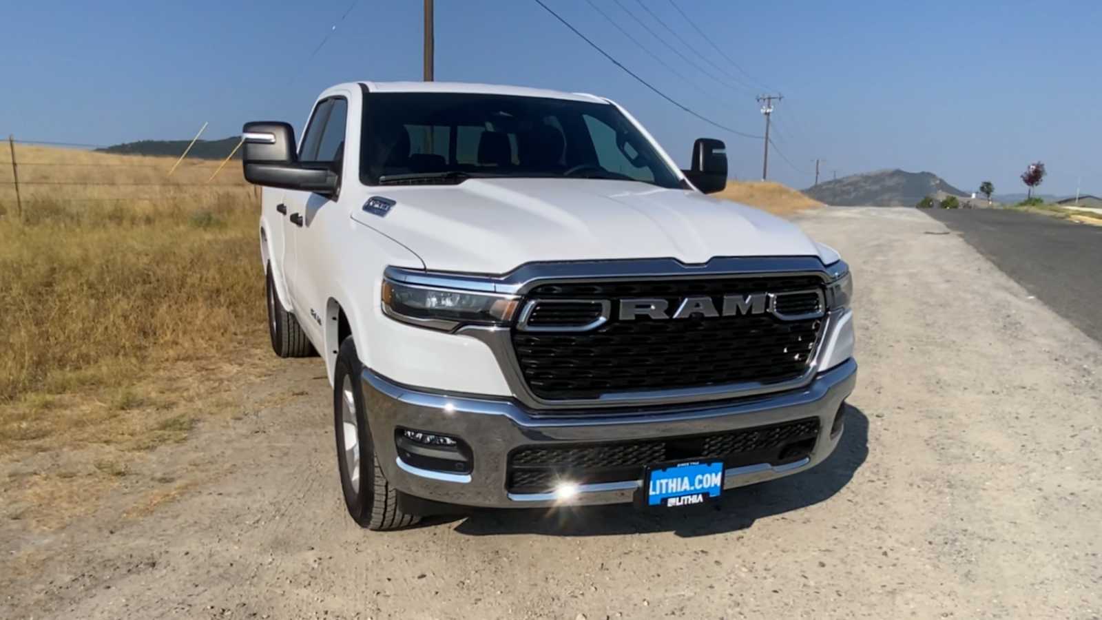 2025 Ram 1500 Big Horn 4x4 Quad Cab 64 Box 3